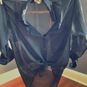 Black Long Sleeve Collared Button Down